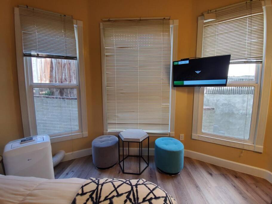 Centrally Located Studio And Cozy Place Perfect For Travelers And Couples! Located In San Diego Downtown! Perfect For Your Quick Getaway! Appartamento Esterno foto