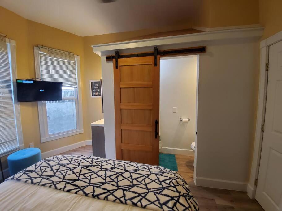 Centrally Located Studio And Cozy Place Perfect For Travelers And Couples! Located In San Diego Downtown! Perfect For Your Quick Getaway! Appartamento Esterno foto